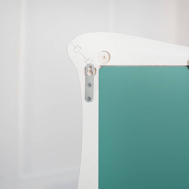 Зеркало навесное Берже 23 белый ясень 97 см х 67 см Зеркало навесное Берже 23 белый ясень 97 см х 67 см