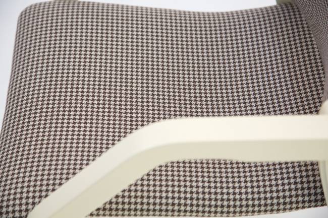 Стул-кресло Джуно 2.0 слоновая кость/гусиная лапка Стул-кресло Джуно 2.0 слоновая кость/гусиная лапка