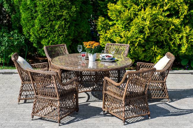 "Эспрессо" плетеный круглый стол, диаметр 150 см, цвет коричневый "Эспрессо" плетеный круглый стол, диаметр 150 см, цвет коричневый