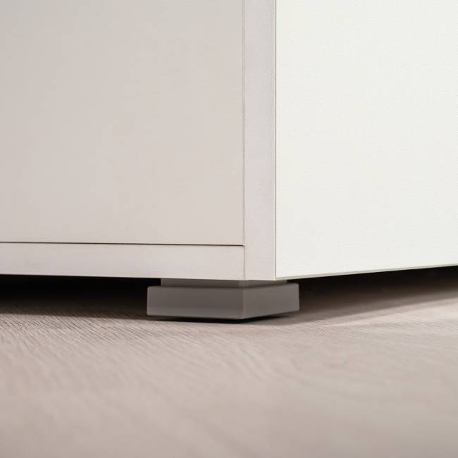 Мебельная стенка для прихожей Октава № 47 цвет белый шагрень/серый графит/дуб крафт золотой Мебельная стенка для прихожей Октава № 47 цвет белый шагрень/серый графит/дуб крафт золотой