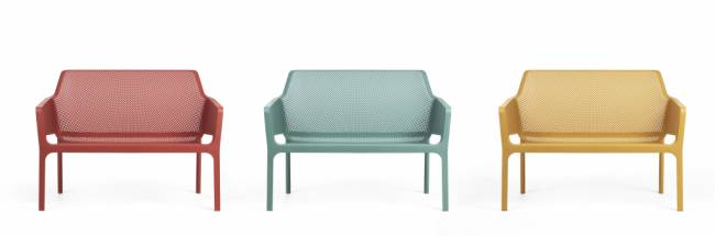 Диван пластиковый Net Bench коралловый 1160х700х860 мм Диван пластиковый Net Bench коралловый 1160х700х860 мм