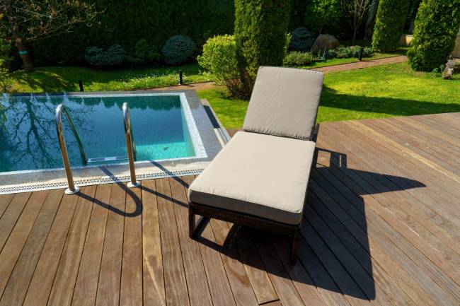 Шезлонг из искусственного ротанга "КИОТО", коричневый