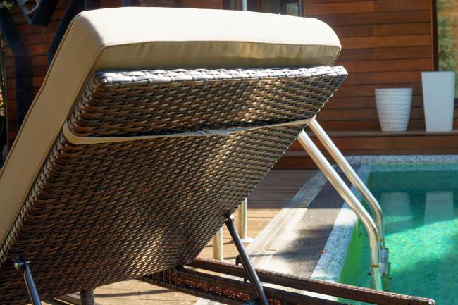Шезлонг из искусственного ротанга "КИОТО", коричневый